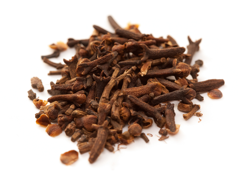 clove-essential-oil-manufacturers-exporters-india-aos-products